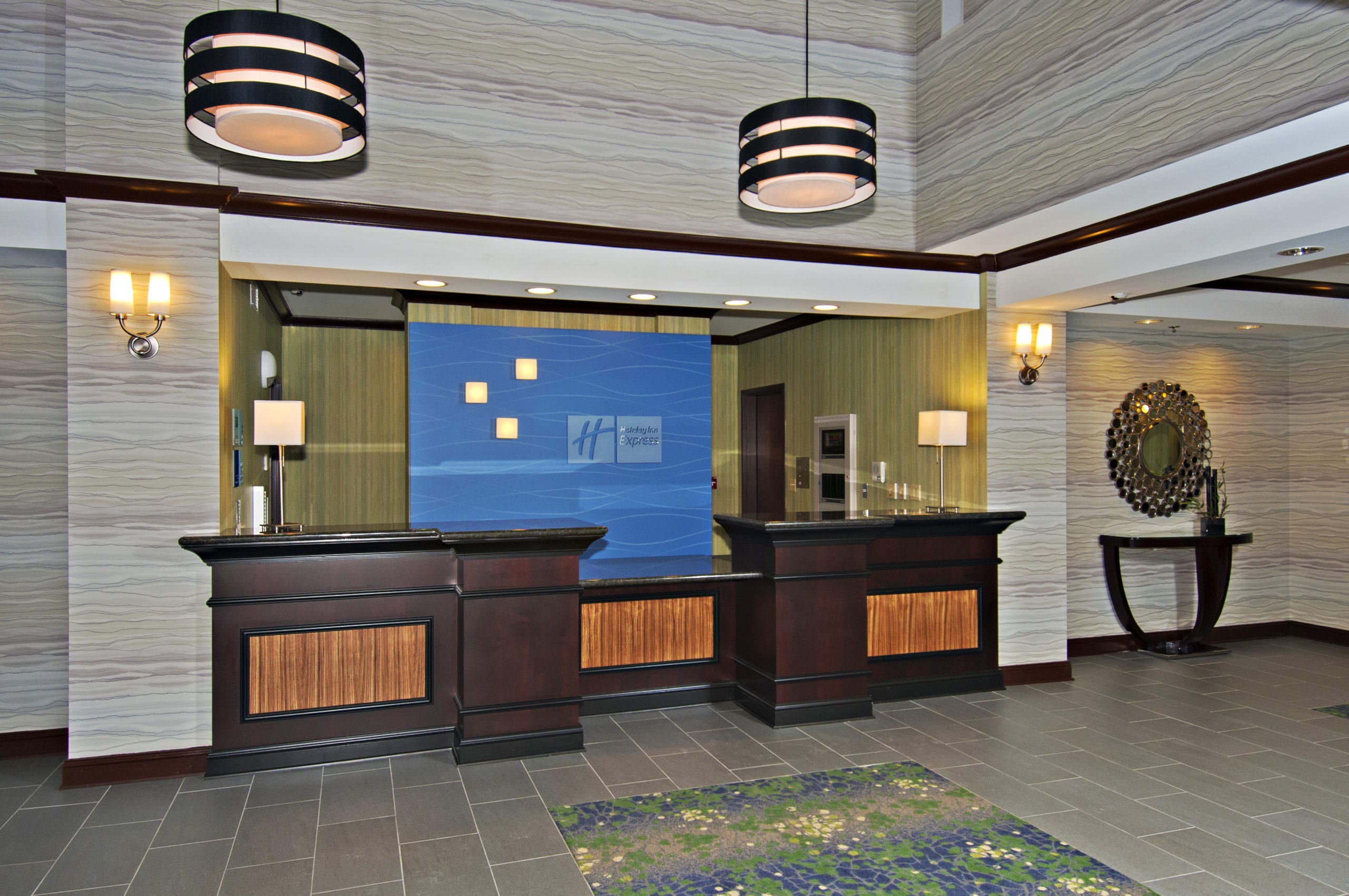 Holiday Inn Express Morton Reception Front Desk