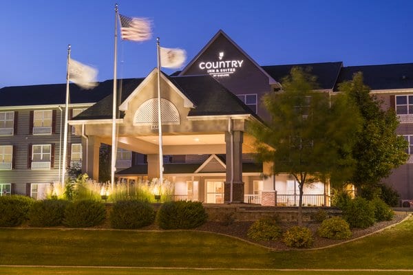 Country Inn & Suites Peoria Grand Prairie
